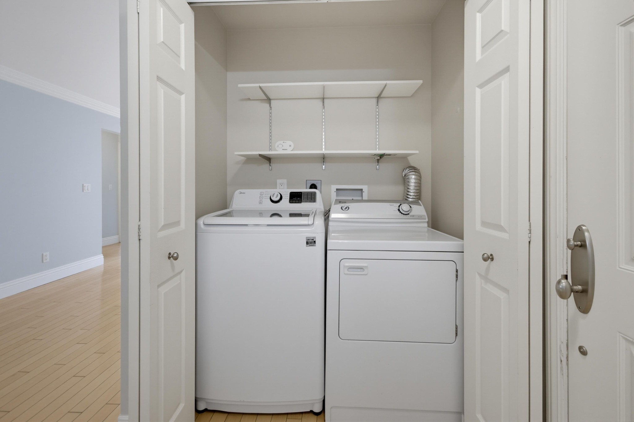 Virtual tour photo 16 of 34 for 3688 First Ave. Unit 28