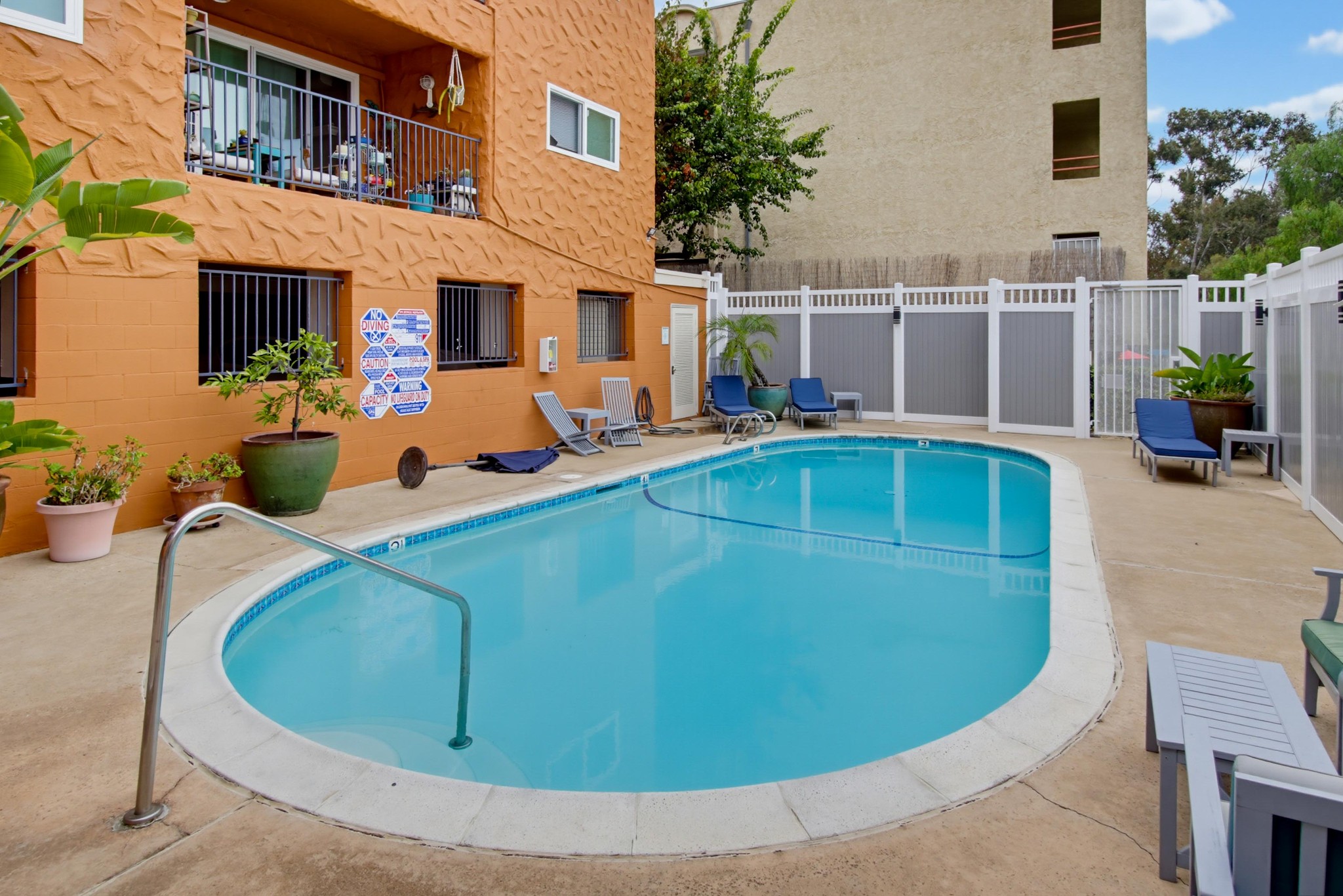 Virtual tour photo 28 of 34 for 3688 First Ave. Unit 28