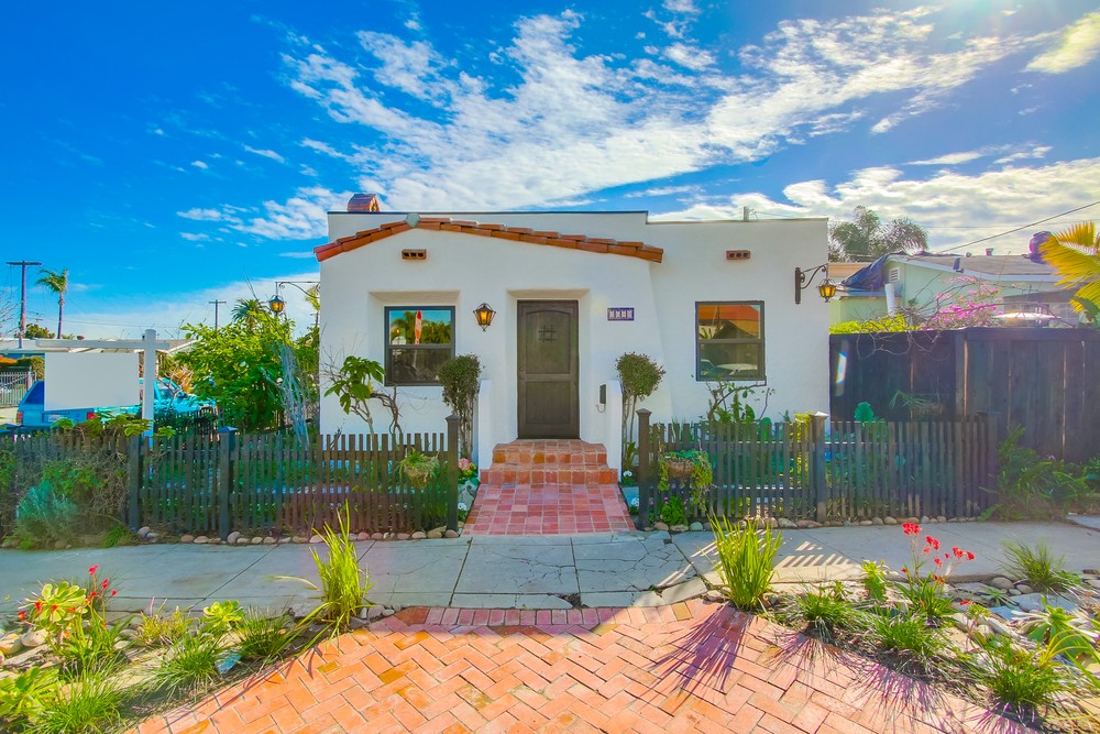 Virtual tour photo 1 of 43 for 3689 Monroe Ave