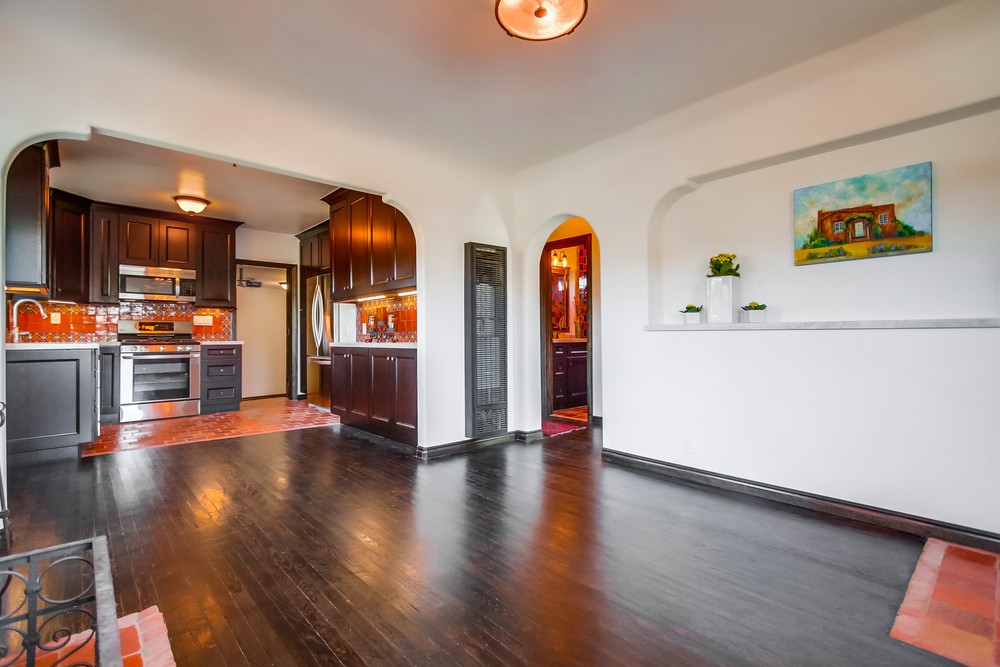 Virtual tour photo 10 of 43 for 3689 Monroe Ave