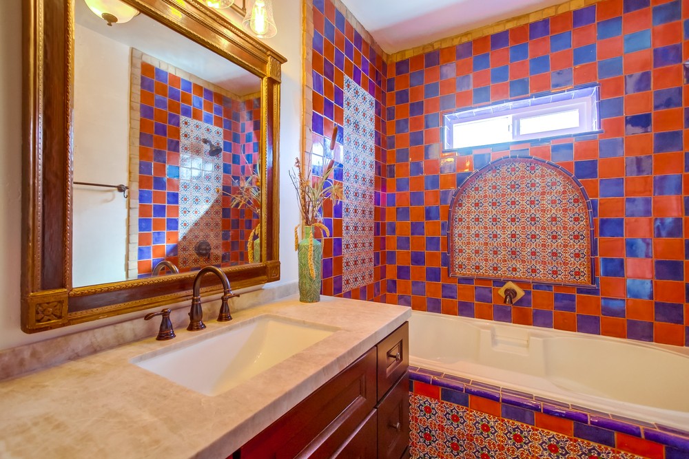 Virtual tour photo 17 of 43 for 3689 Monroe Ave