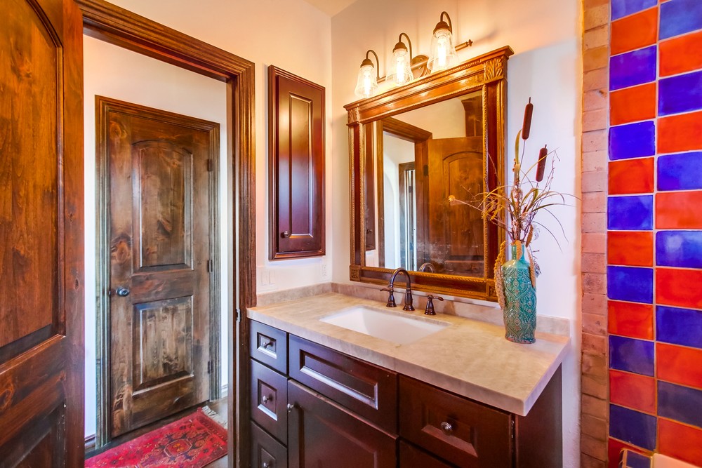Virtual tour photo 20 of 43 for 3689 Monroe Ave