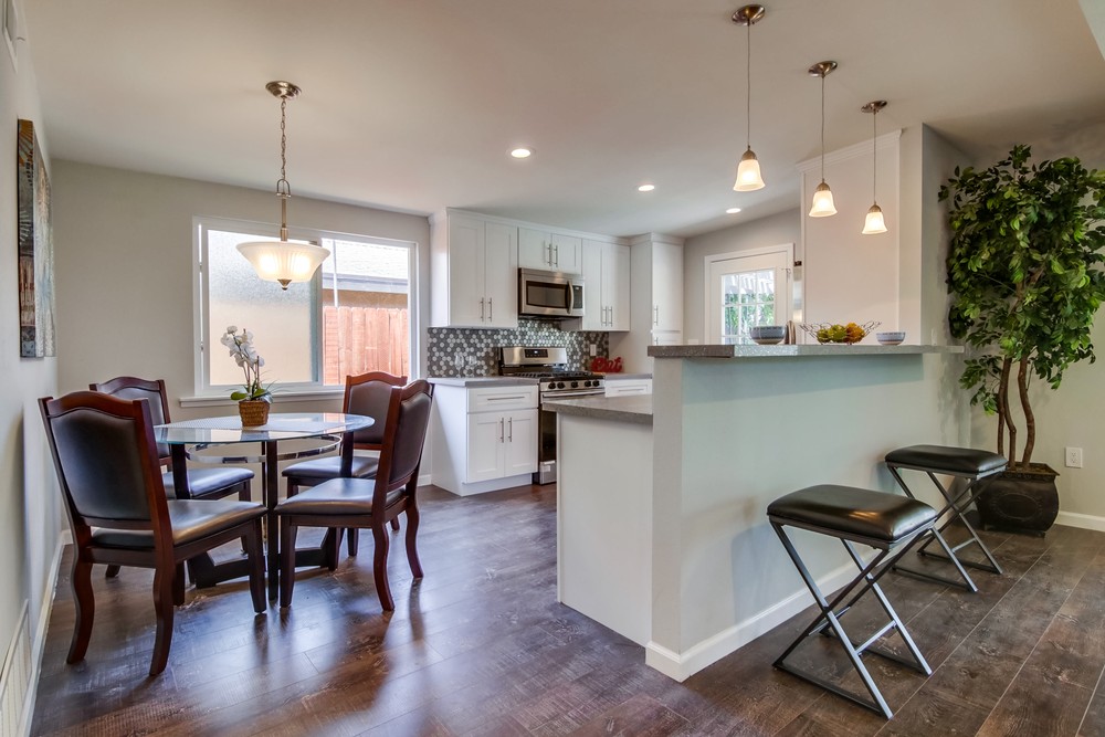 Virtual tour photo 10 of 29 for 3690 Palm Ave