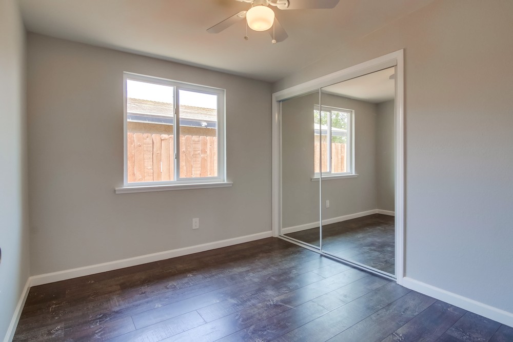 Virtual tour photo 22 of 29 for 3690 Palm Ave