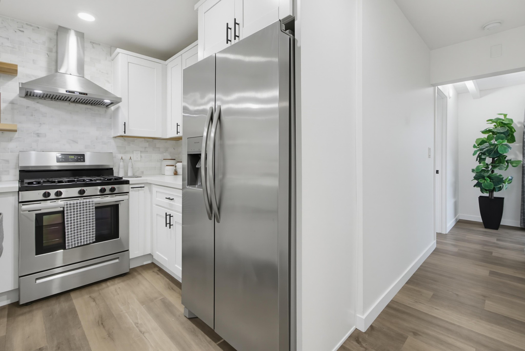 Virtual tour photo 27 of 57 for 3691 North Way