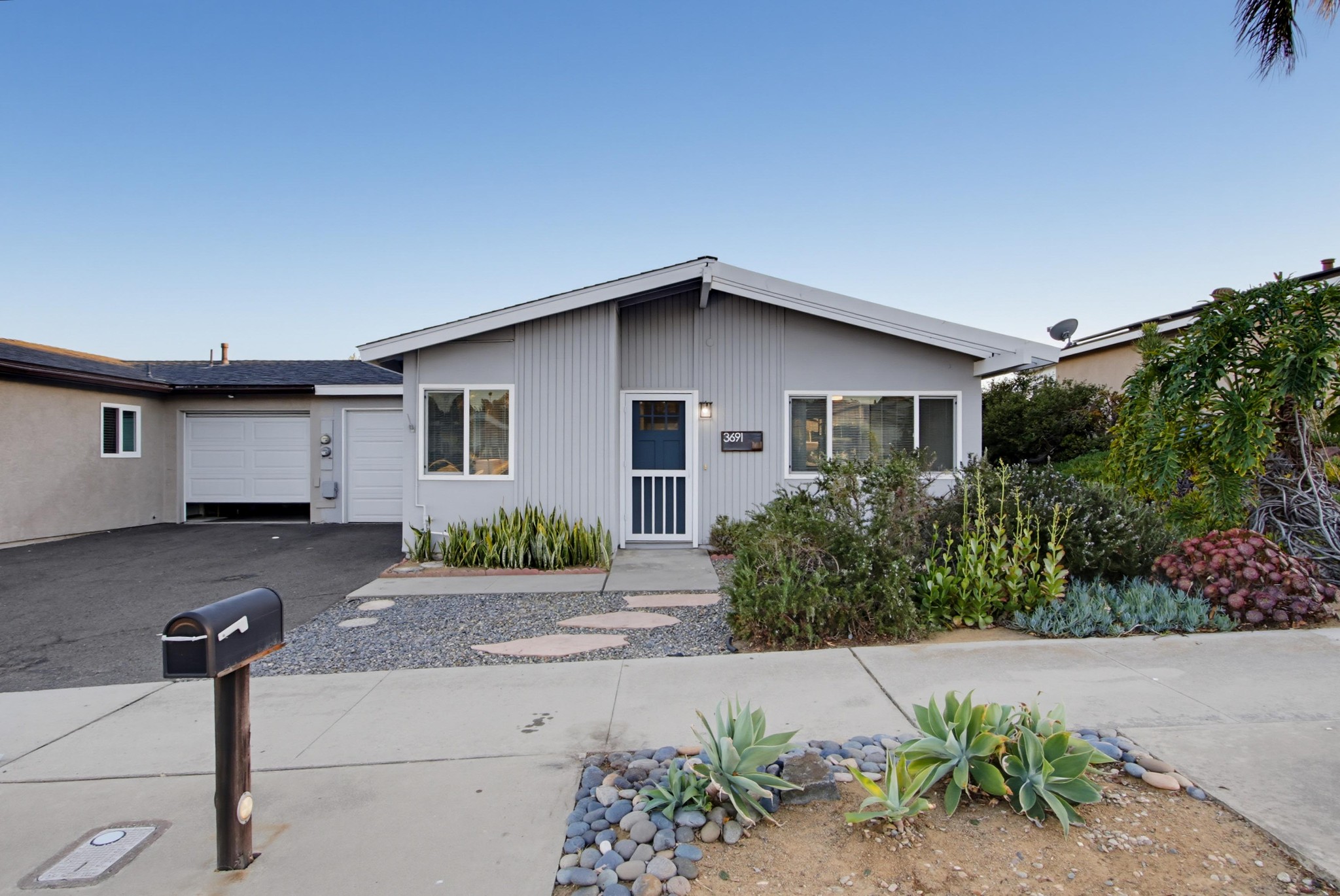 Virtual tour photo 45 of 57 for 3691 North Way