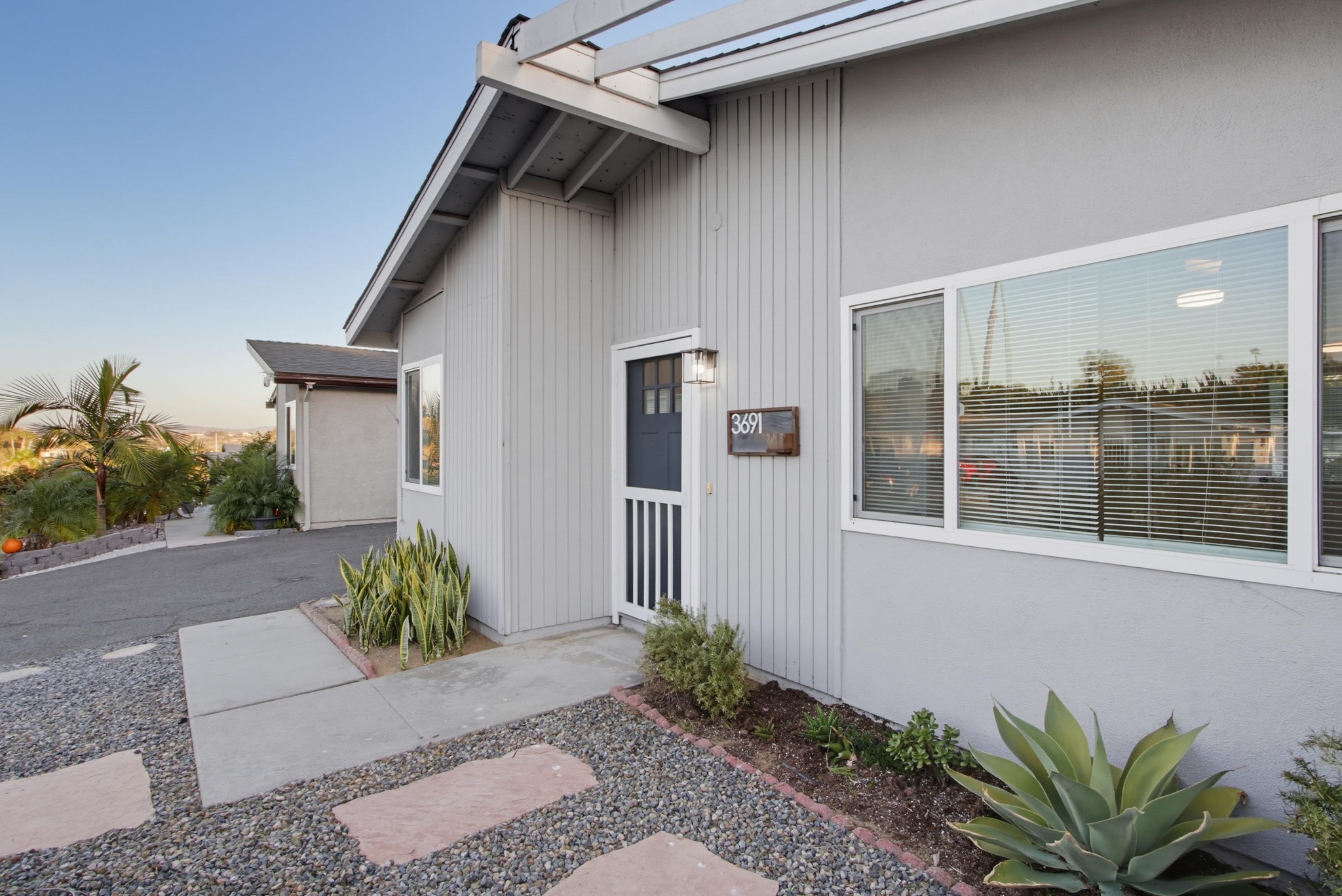 Virtual tour photo 51 of 57 for 3691 North Way
