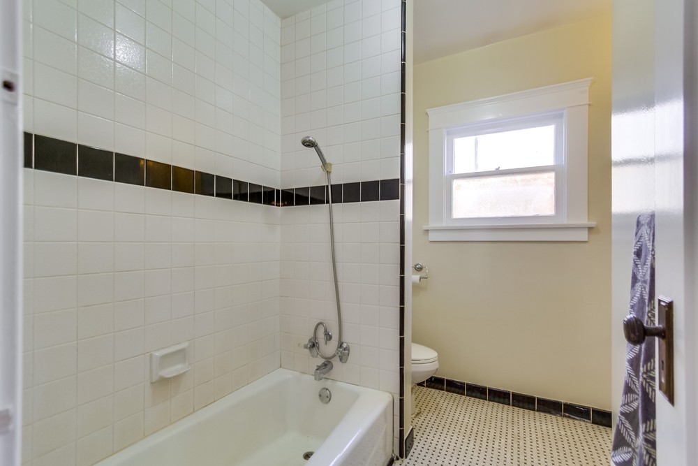 Virtual tour photo 21 of 30 for 3695 Indiana St