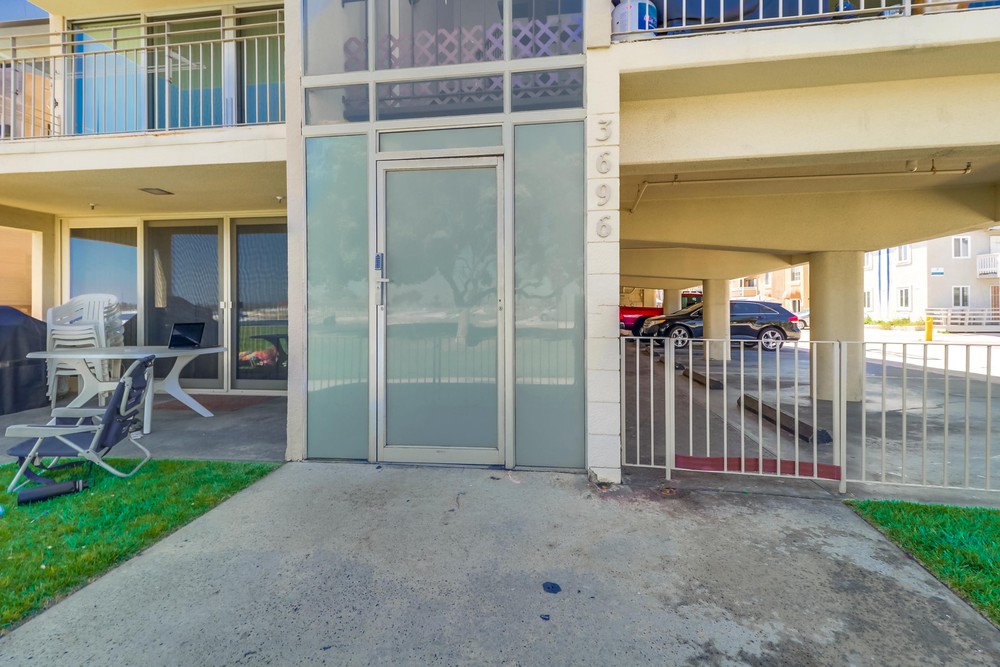 Virtual tour photo 7 of 55 for 3696 Bayside Walk C