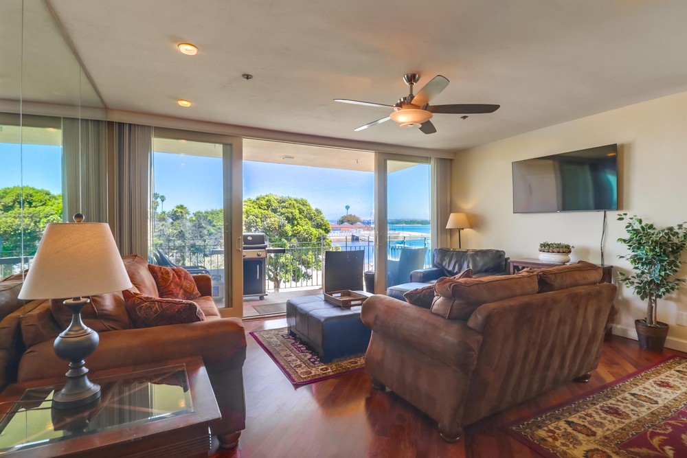 Virtual tour photo 9 of 55 for 3696 Bayside Walk C