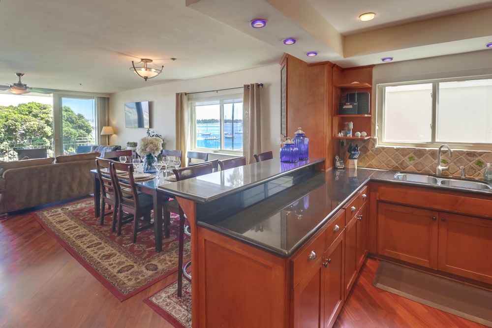 Virtual tour photo 24 of 55 for 3696 Bayside Walk C