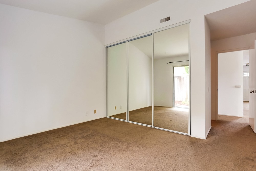 Virtual tour photo 20 of 40 for 3698 Caminito Carmel Landing