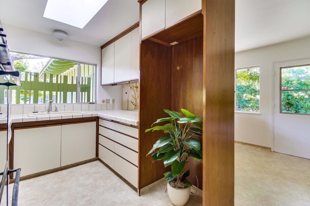 Virtual tour photo 28 of 67 for 3701 Del Mar Ave