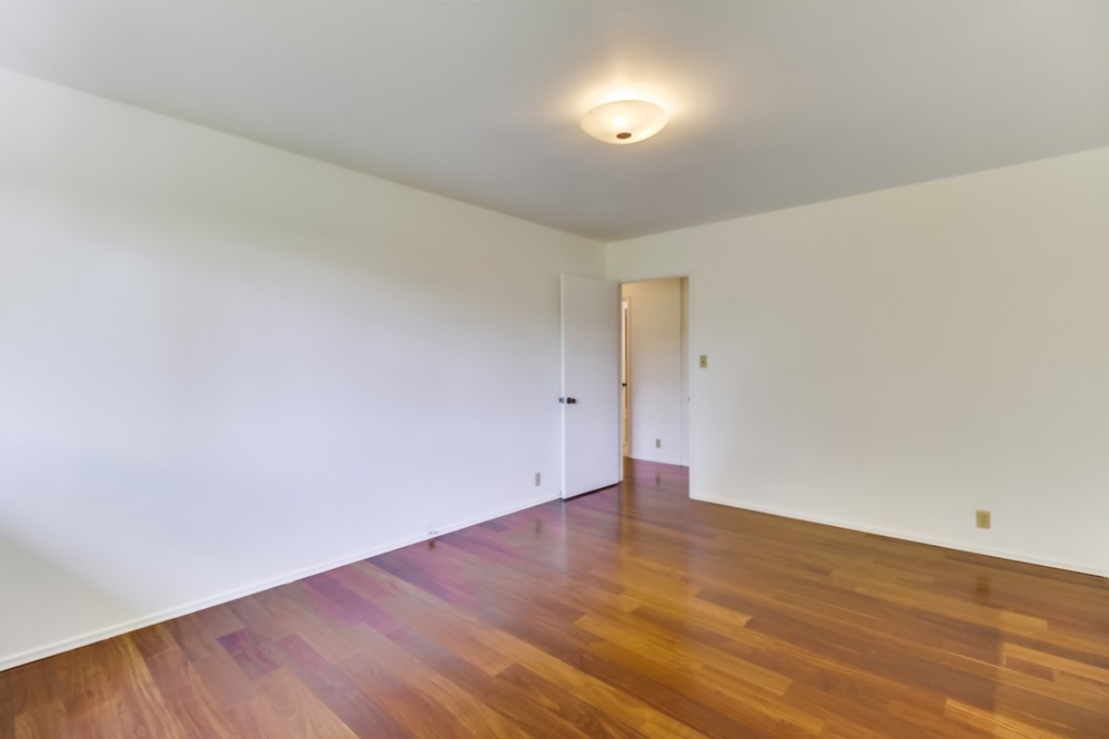 Virtual tour photo 40 of 67 for 3701 Del Mar Ave