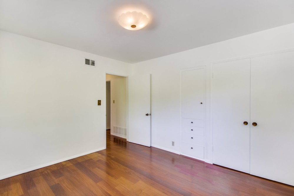 Virtual tour photo 43 of 67 for 3701 Del Mar Ave