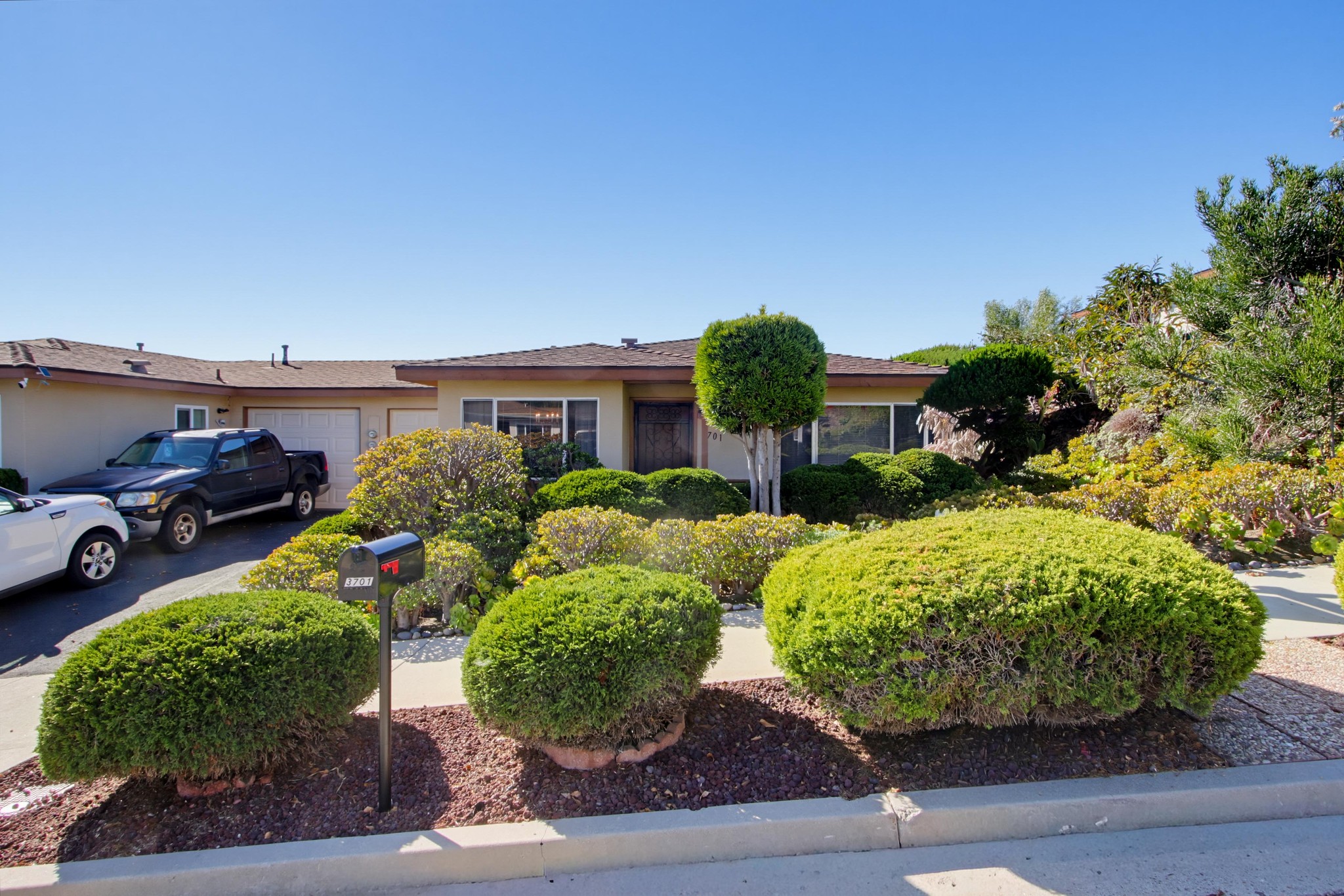 Virtual tour photo 1 of 44 for 3701 North Way