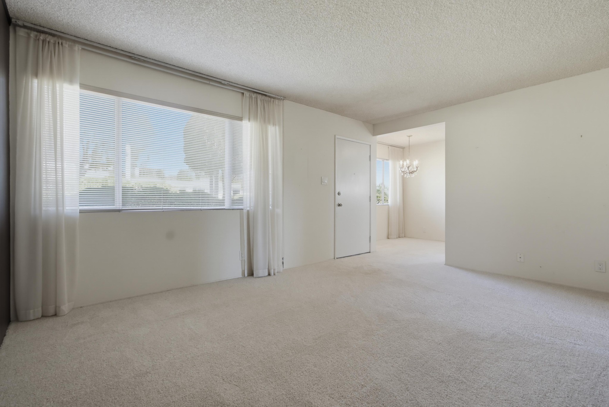 Virtual tour photo 13 of 44 for 3701 North Way