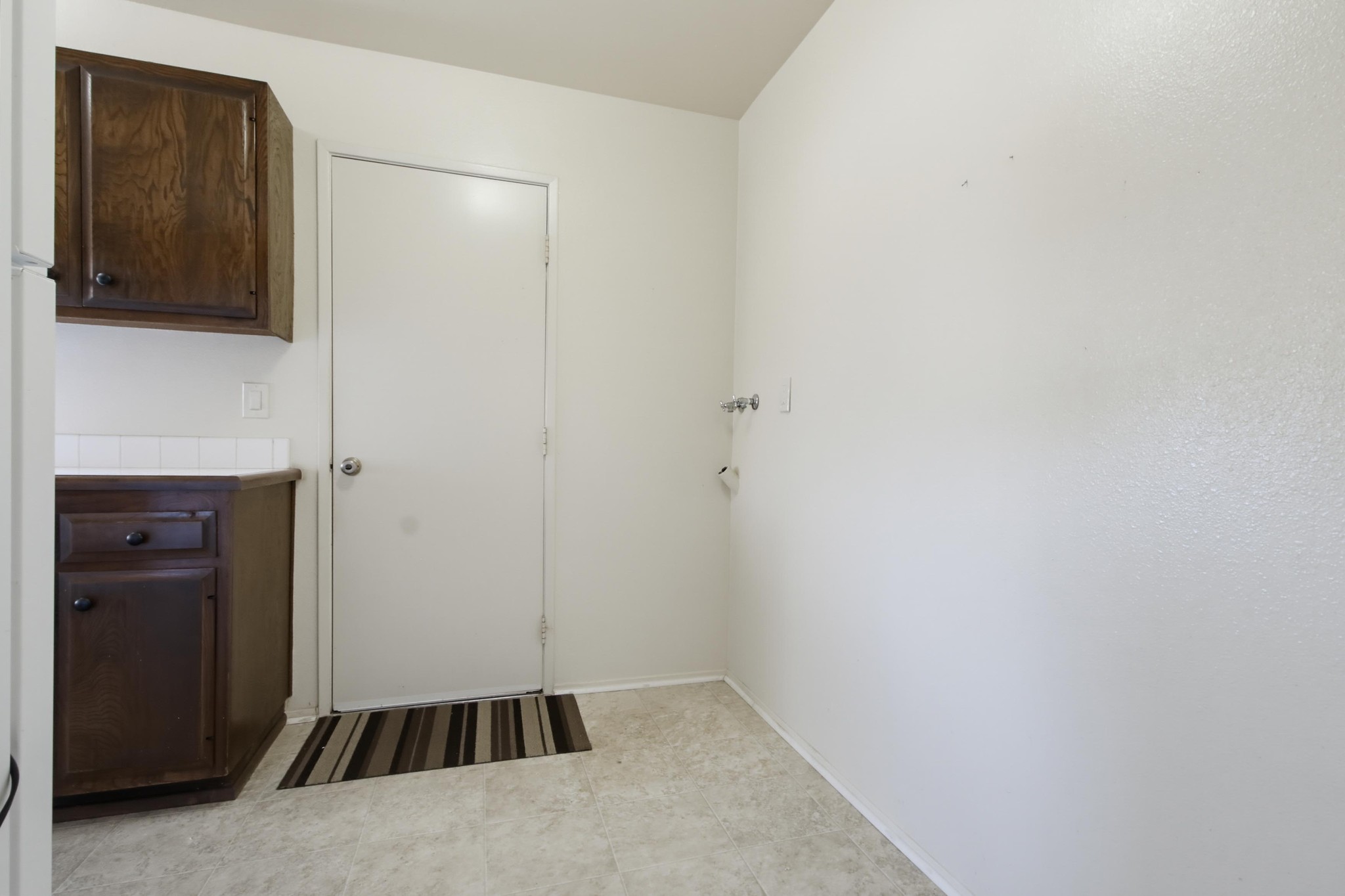 Virtual tour photo 24 of 44 for 3701 North Way