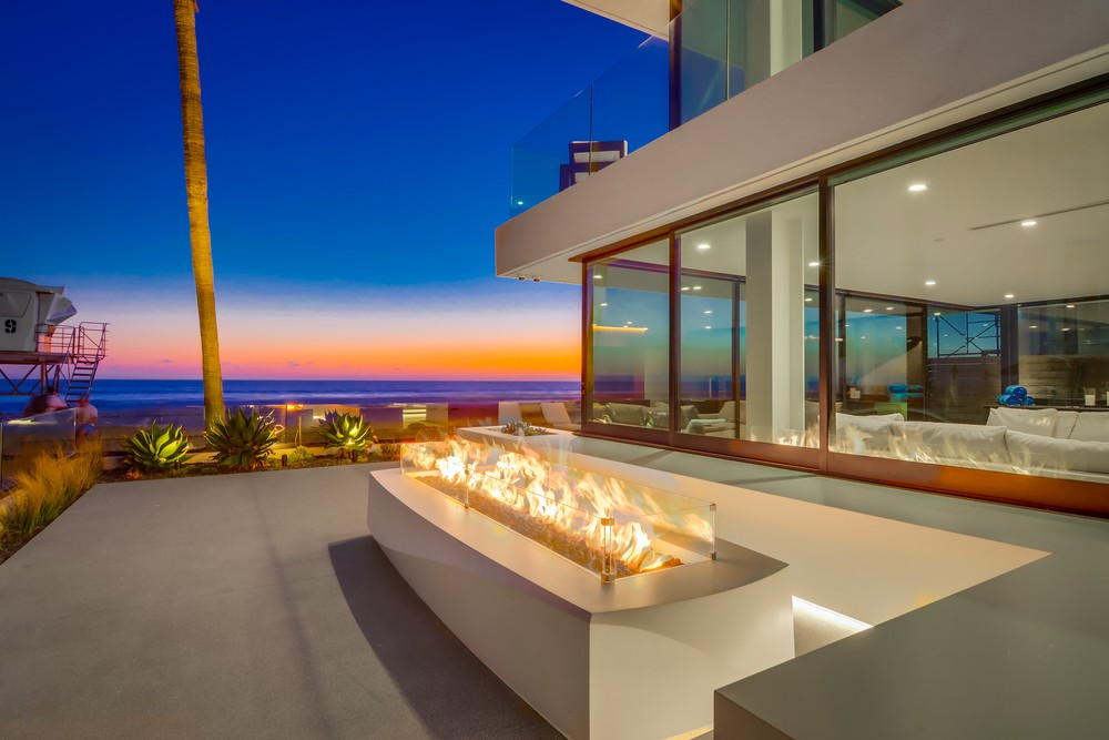 Virtual tour photo 6 of 149 for 3701 Ocean Front Walk