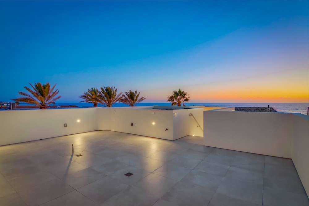 Virtual tour photo 19 of 149 for 3701 Ocean Front Walk