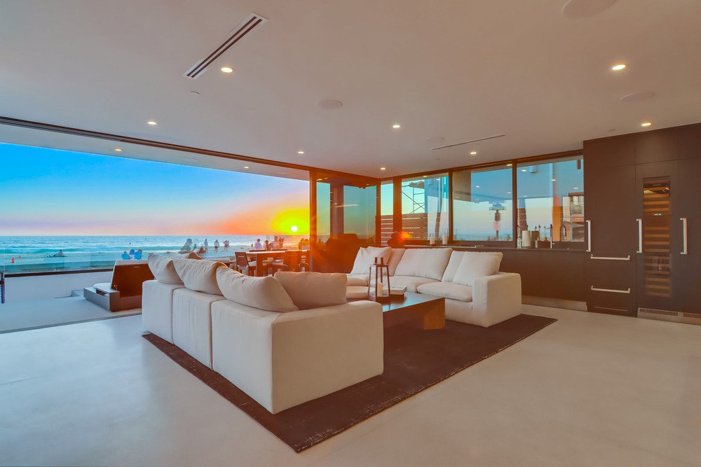 Virtual tour photo 24 of 149 for 3701 Ocean Front Walk