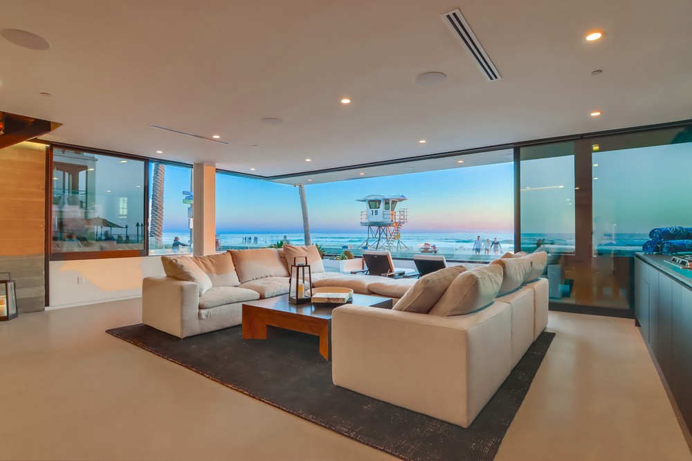 Virtual tour photo 27 of 149 for 3701 Ocean Front Walk