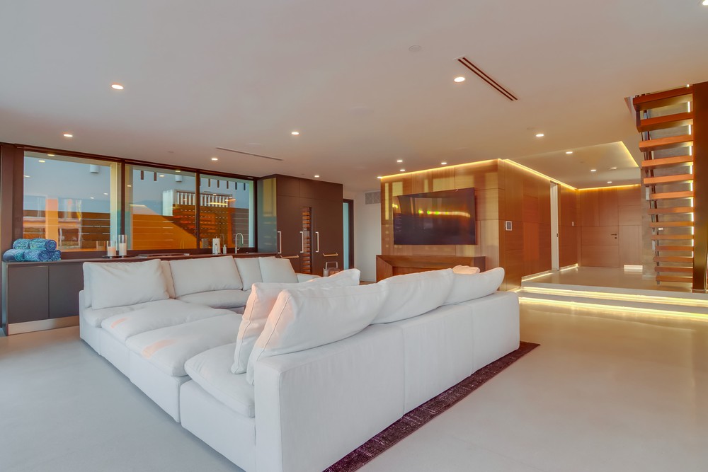 Virtual tour photo 28 of 149 for 3701 Ocean Front Walk