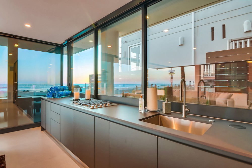 Virtual tour photo 30 of 149 for 3701 Ocean Front Walk
