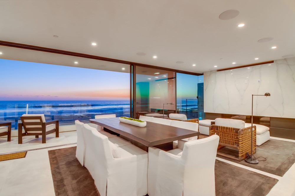 Virtual tour photo 35 of 149 for 3701 Ocean Front Walk