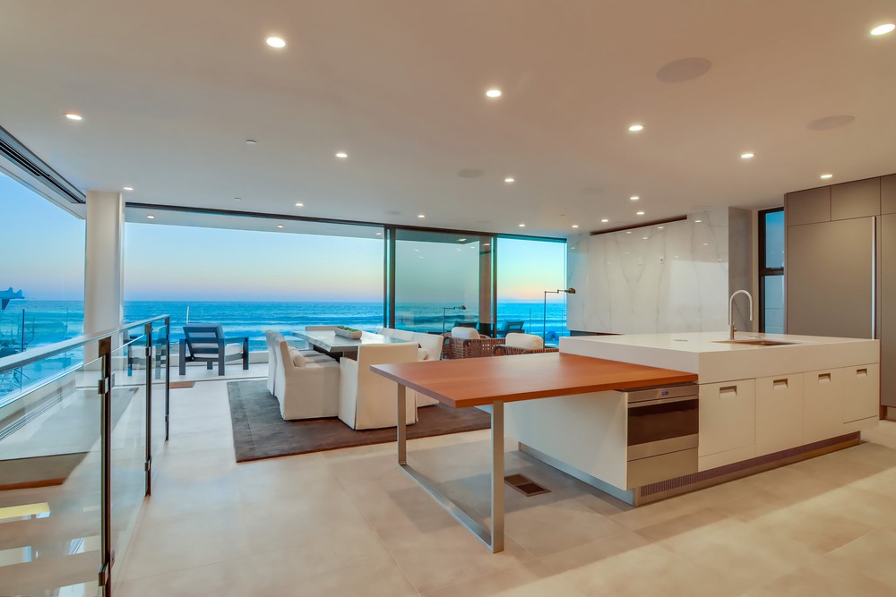 Virtual tour photo 43 of 149 for 3701 Ocean Front Walk