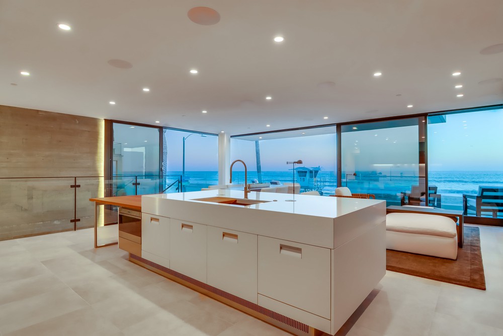 Virtual tour photo 45 of 149 for 3701 Ocean Front Walk