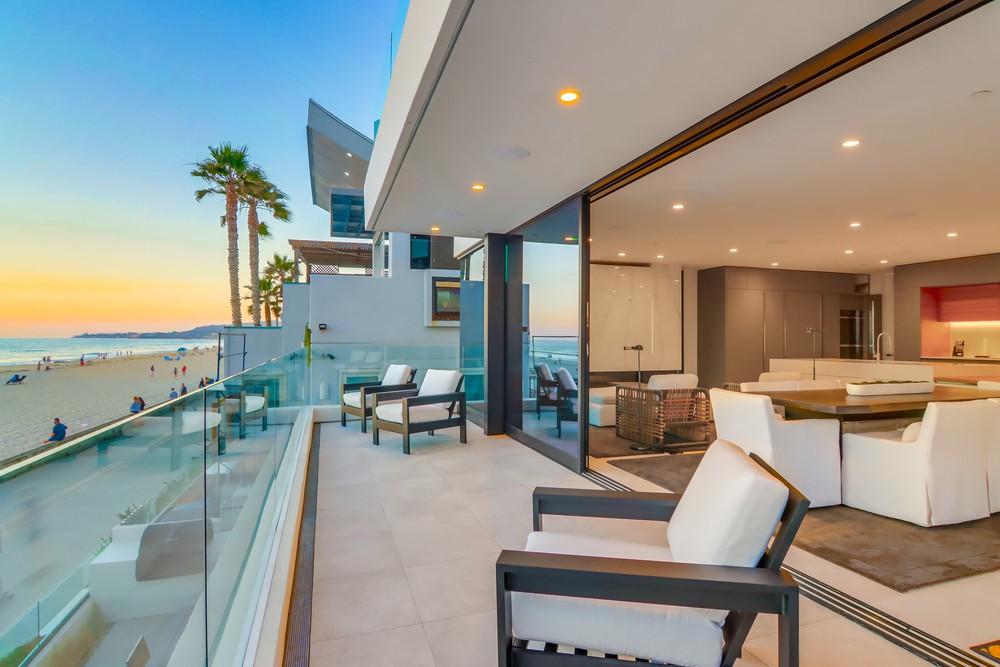 Virtual tour photo 50 of 149 for 3701 Ocean Front Walk