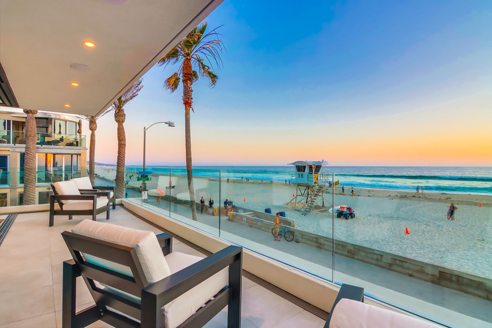 Virtual tour photo 52 of 149 for 3701 Ocean Front Walk
