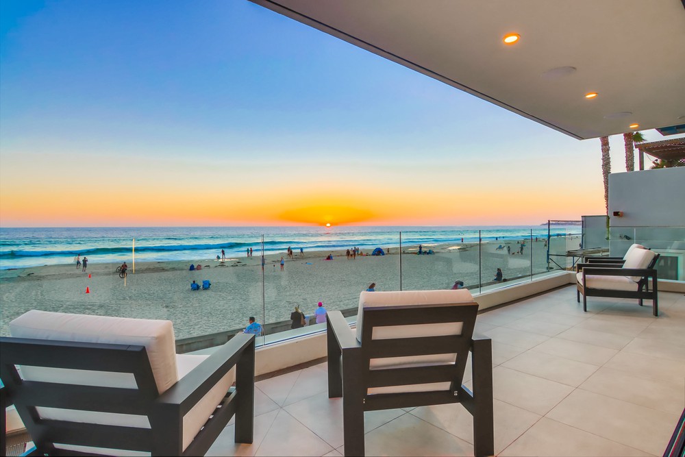 Virtual tour photo 54 of 149 for 3701 Ocean Front Walk