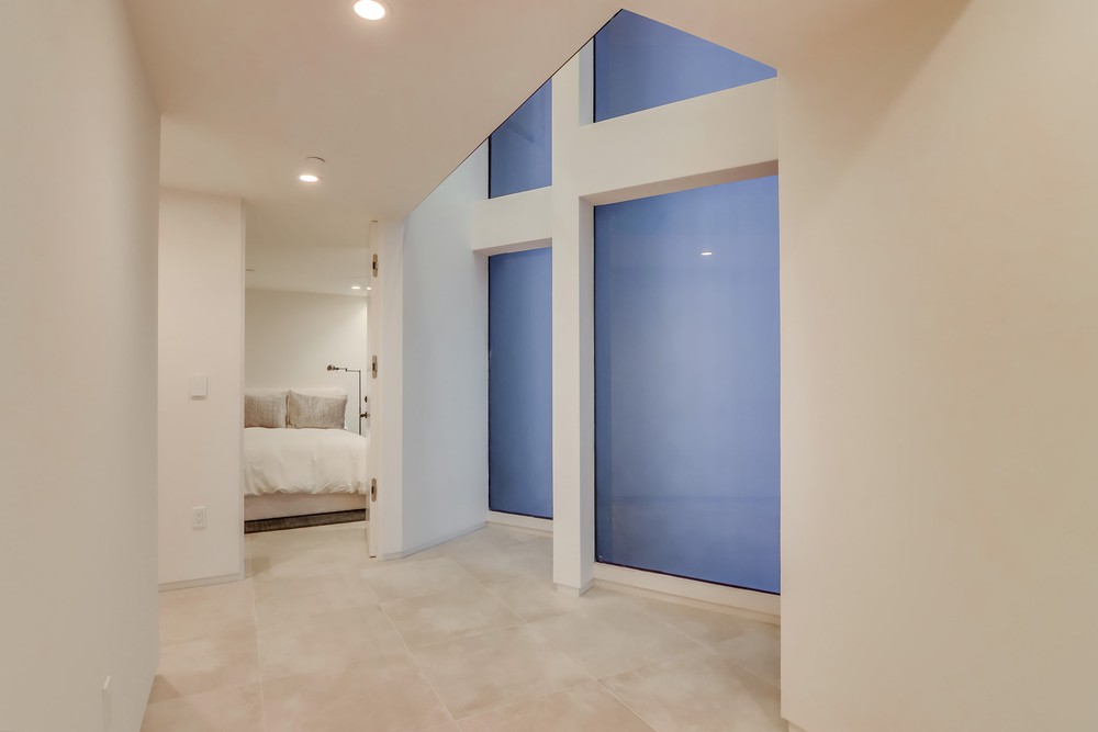 Virtual tour photo 56 of 149 for 3701 Ocean Front Walk