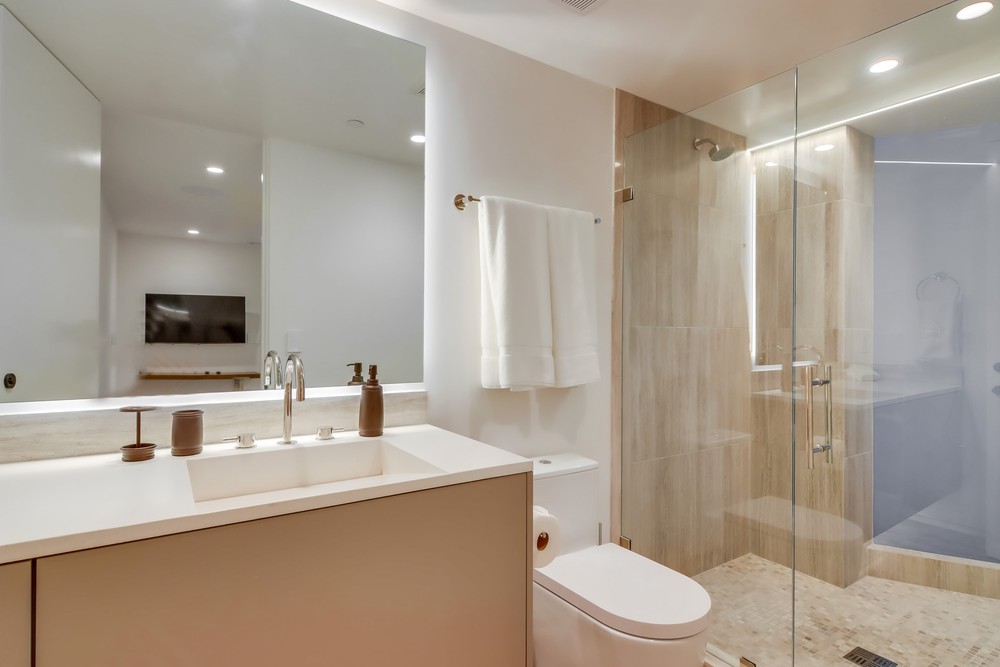 Virtual tour photo 62 of 149 for 3701 Ocean Front Walk