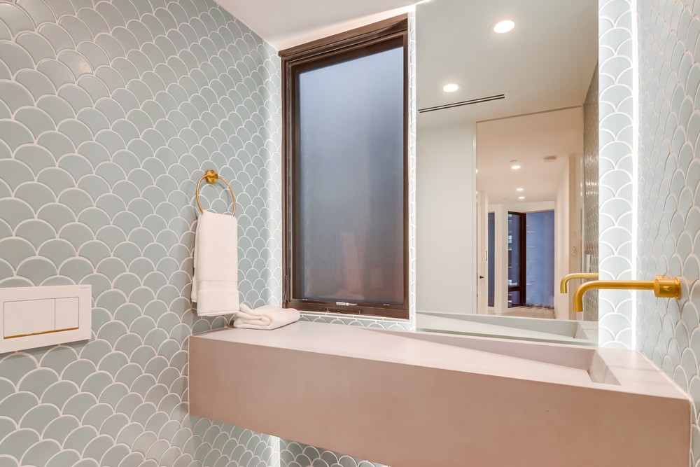 Virtual tour photo 64 of 149 for 3701 Ocean Front Walk