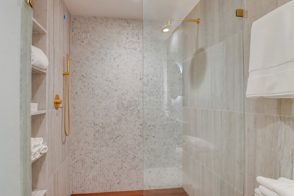 Virtual tour photo 73 of 149 for 3701 Ocean Front Walk