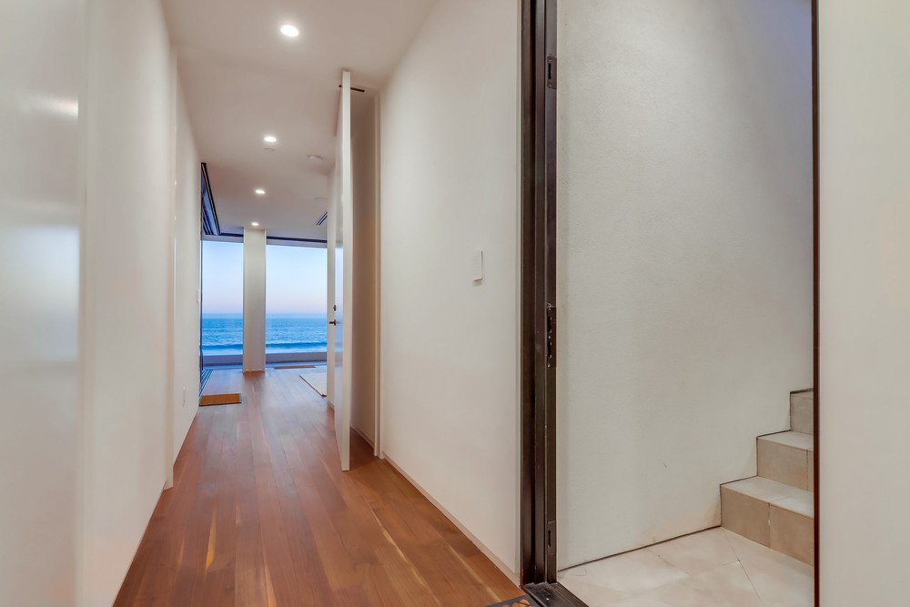 Virtual tour photo 85 of 149 for 3701 Ocean Front Walk