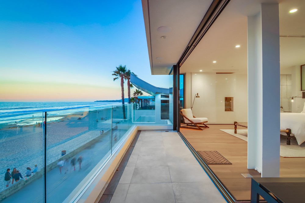 Virtual tour photo 92 of 149 for 3701 Ocean Front Walk