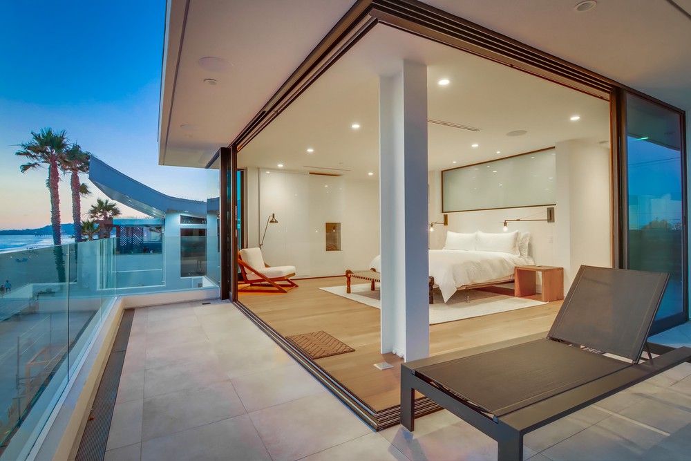 Virtual tour photo 93 of 149 for 3701 Ocean Front Walk