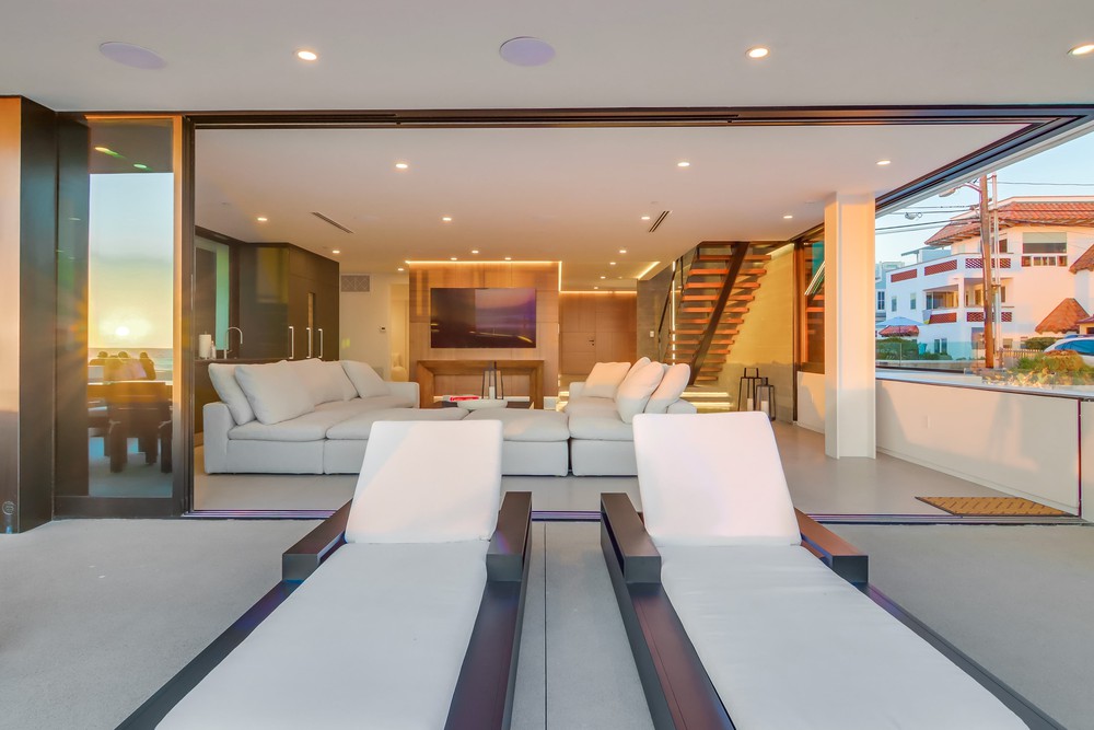 Virtual tour photo 119 of 149 for 3701 Ocean Front Walk
