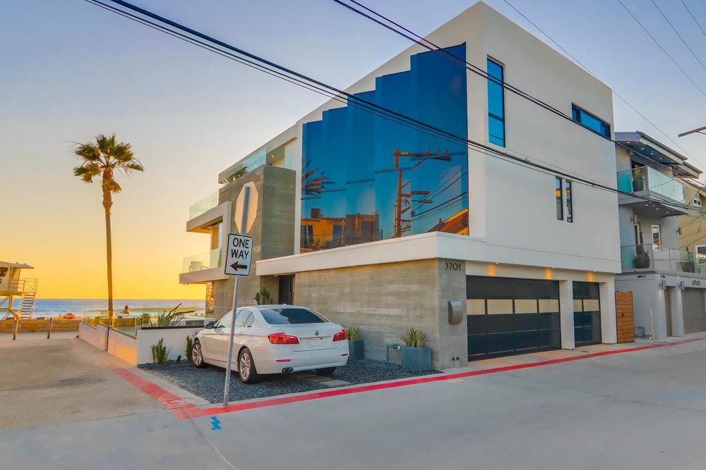 Virtual tour photo 125 of 149 for 3701 Ocean Front Walk