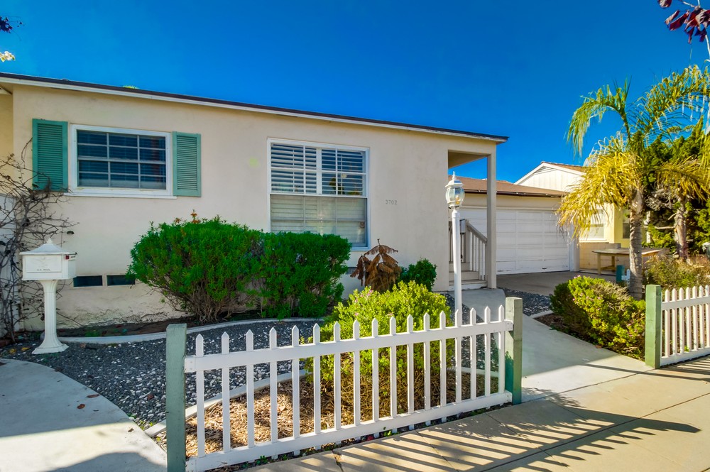 Virtual tour photo 4 of 37 for 3702 Ingraham St