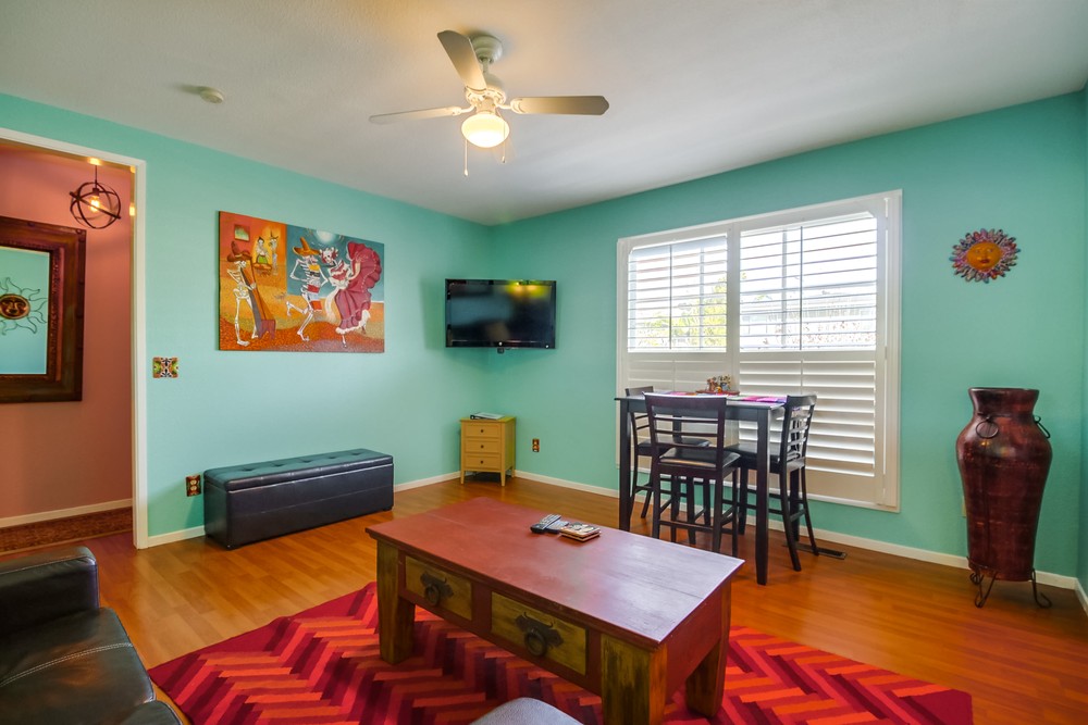 Virtual tour photo 8 of 37 for 3702 Ingraham St
