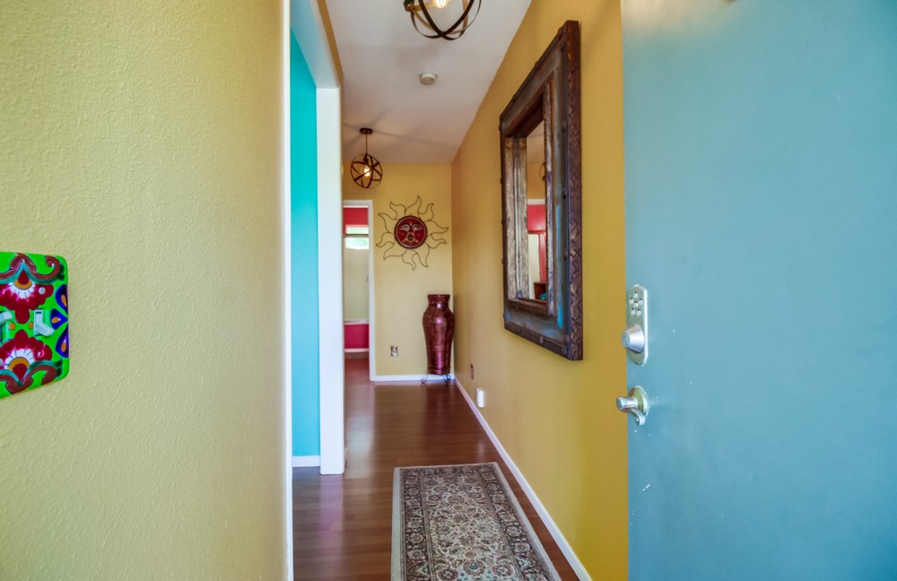 Virtual tour photo 23 of 37 for 3702 Ingraham St