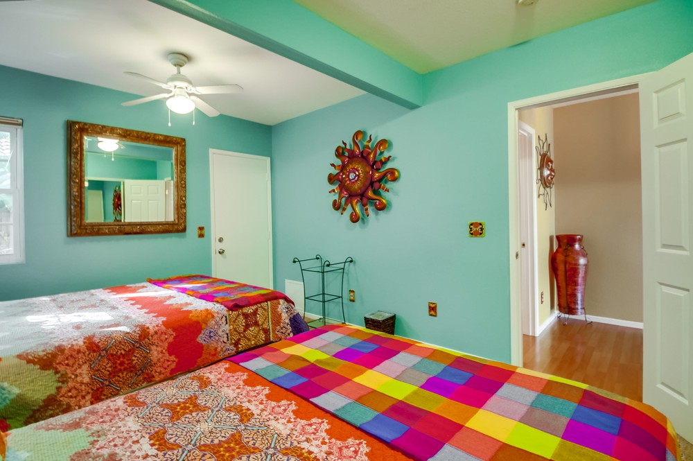 Virtual tour photo 27 of 37 for 3702 Ingraham St