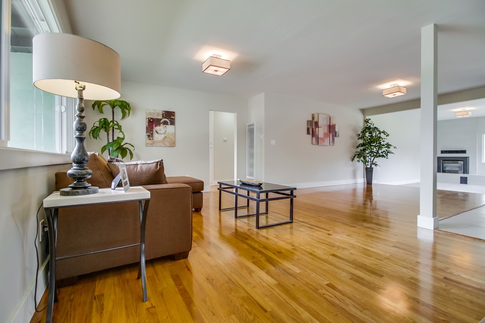 Virtual tour photo 6 of 46 for 3702 Nassau Drive
