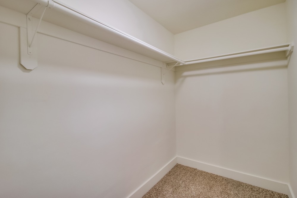 Virtual tour photo 28 of 46 for 3702 Nassau Drive