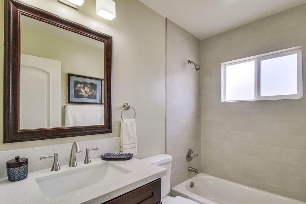 Virtual tour photo 32 of 46 for 3702 Nassau Drive